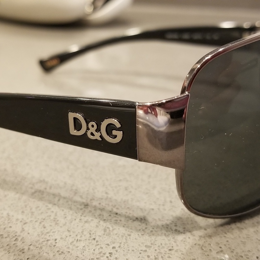 Dolce & Gabbana aviator sunglasses